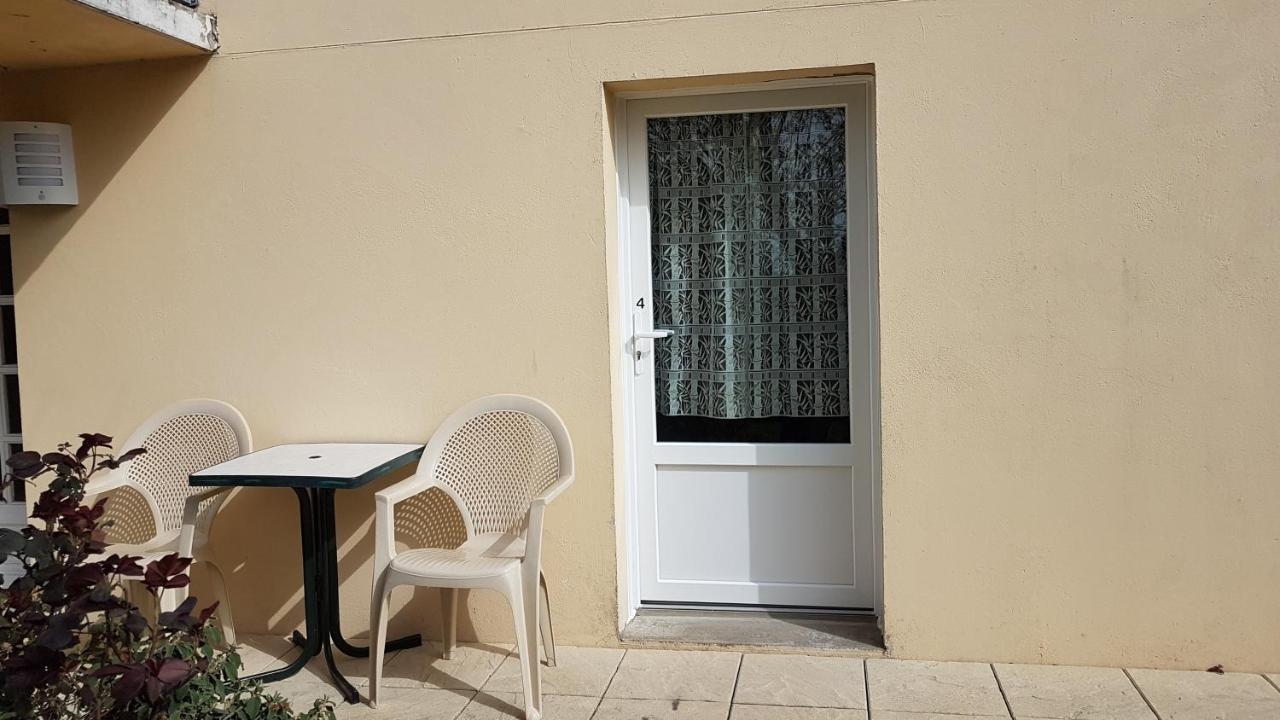 Les Contines Apartment Bagnoles de l'Orne Normandie ภายนอก รูปภาพ